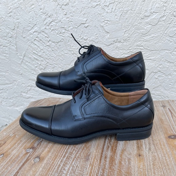 Florsheim Forcast Cap Toe Oxford Size 11D - Picture 3 of 5